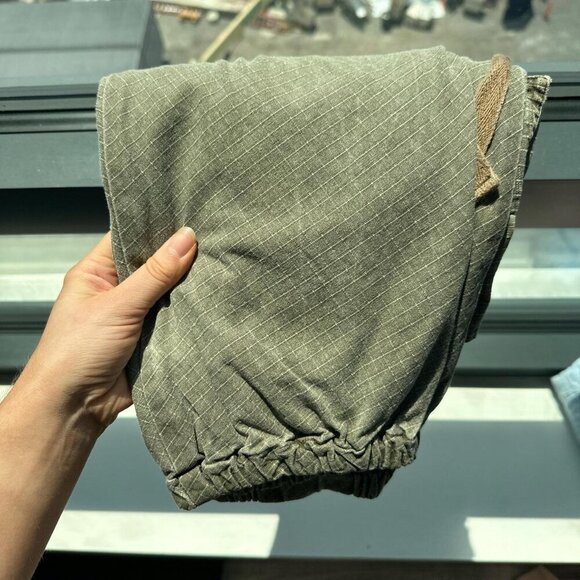 Y2K Cargo Pants - Picture 6 of 6